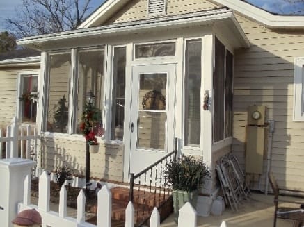 New screened porch completed